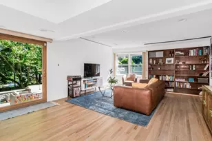 36 Balmoral Cres, White Plains, NY 10607 - Photo 9