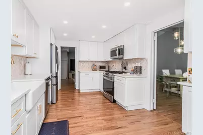 36 Balmoral Crescent, White Plains, NY 10607 - Photo 7
