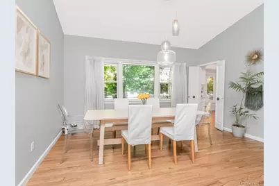 36 Balmoral Crescent, White Plains, NY 10607 - Photo 5