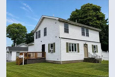 72 Peckham Avenue, Islip, NY 11751 - Photo 31