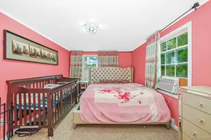 72 Peckham Ave, Islip, NY 11751 - Photo 15