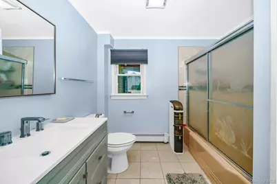 72 Peckham Avenue, Islip, NY 11751 - Photo 9