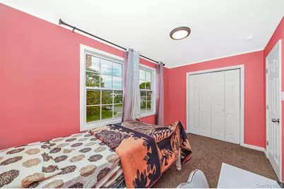 72 Peckham Avenue, Islip, NY 11751 - Photo 13