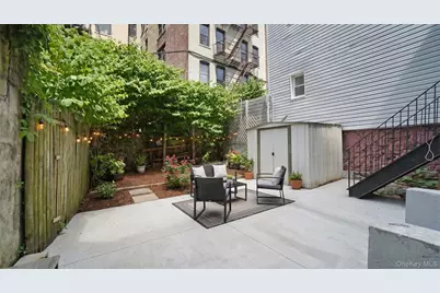 2657 Briggs Avenue, Bronx, NY 10458 - Photo 3