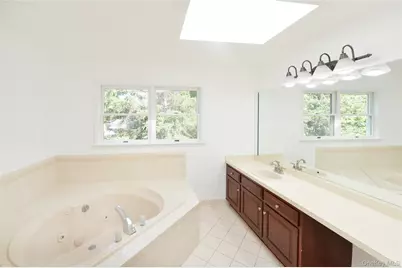 6 S Post Lane, Airmont, NY 10952 - Photo 27