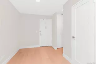 3333 Henry Hudson Pkwy, Bronx, NY 10463 - Photo 5