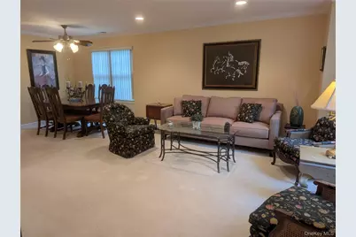 27 Morley Circle, Melville, NY 11747 - Photo 3
