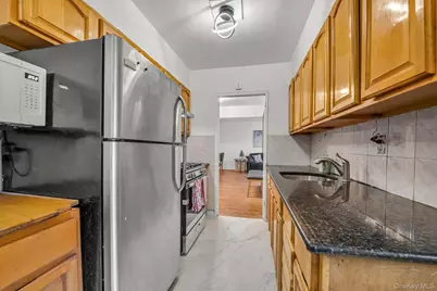 4225 80th Street #3D, Elmhurst, NY 11373 - Photo 9