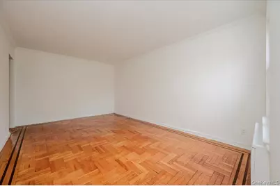 1103 Rhinelander Avenue, Bronx, NY 10461 - Photo 7