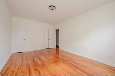 1103 Rhinelander Avenue, Bronx, NY 10461 - Photo 15