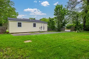 47 Lake Dr, Wyandanch, NY 11798 - Photo 19