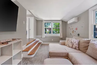 53 Jefferson Street, Garden City, NY 11530 - Photo 15