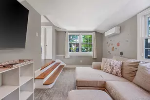 53 Jefferson St, Garden City, NY 11530 - Photo 15