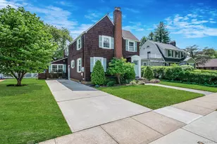 53 Jefferson St, Garden City, NY 11530 - Photo 41