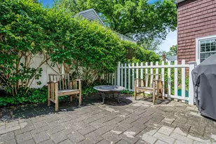 53 Jefferson St, Garden City, NY 11530 - Photo 35