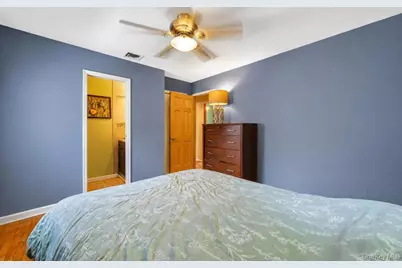 16 E Grove Street, Massapequa, NY 11758 - Photo 17