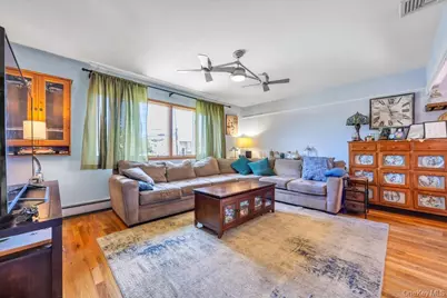 16 E Grove Street, Massapequa, NY 11758 - Photo 5