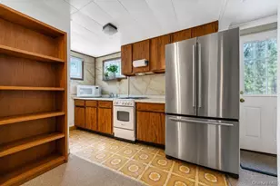 16 E Grove St, Massapequa, NY 11758 - Photo 27