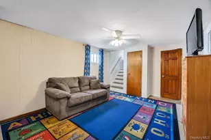 16 E Grove St, Massapequa, NY 11758 - Photo 25