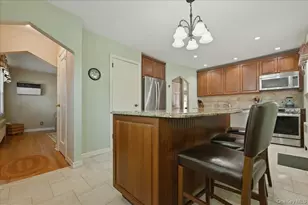 154 Cypress St, Floral Park, NY 11001 - Photo 19