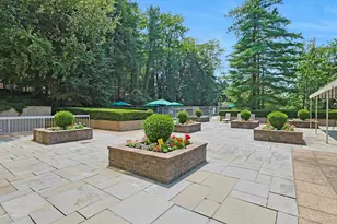 1270 North Ave, New Rochelle, NY 10804 - Photo 17