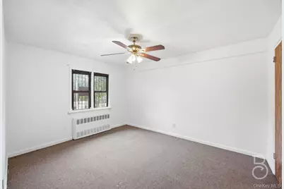 63-01 Borden Avenue, Maspeth, NY 11378 - Photo 17