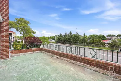 63-01 Borden Avenue, Maspeth, NY 11378 - Photo 7