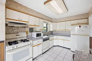 63-01 Borden Ave, Maspeth, NY 11378 - Photo 9