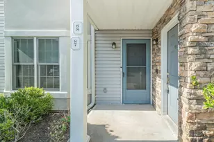 87 Pond View Dr, Port Washington, NY 11050 - Photo 3