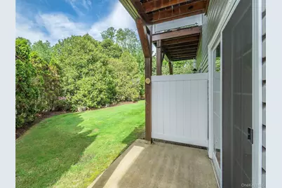 87 Pond View Drive, Port Washington, NY 11050 - Photo 25