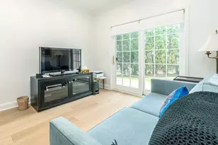 87 Pond View Dr, Port Washington, NY 11050 - Photo 23