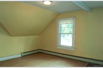 22 Oakland Avenue, Port Jefferson Station, NY 11776 - Photo 21