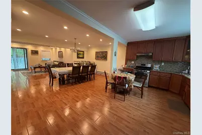 8 Peter Way, Kiamesha Lake, NY 12751 - Photo 7