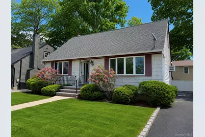 6 Decatur Street, Roosevelt, NY 11575 - Photo 1