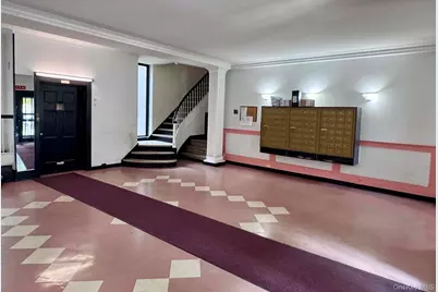 143-07 Sanford Avenue #3J, Flushing, NY 11355 - Photo 7