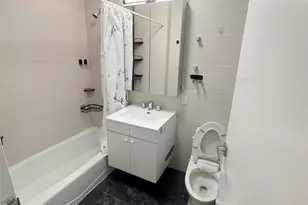 136-19 Franklin Ave, Flushing, NY 11355 - Photo 11