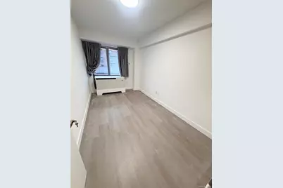136-19 Franklin Avenue #4A, Flushing, NY 11355 - Photo 5