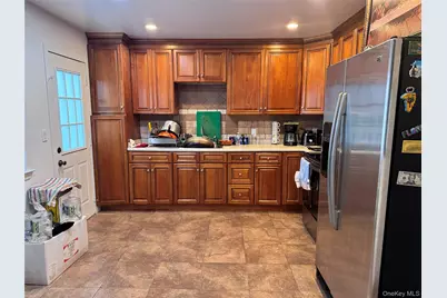 45 S Ridge Street, Port Chester, NY 10573 - Photo 9