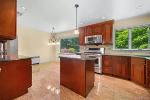 49 The Birches, Roslyn, NY 11576 - Photo 13