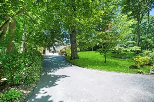 49 The Birches, Roslyn, NY 11576 - Photo 43