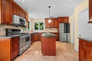 49 The Birches, Roslyn, NY 11576 - Photo 15