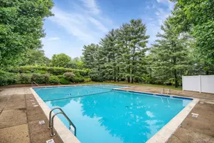 17 Fieldstone Dr, Hartsdale, NY 10530 - Photo 9