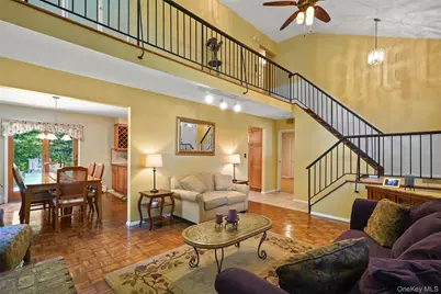 90 Timberlane Court, Yorktown Heights, NY 10598 - Photo 11