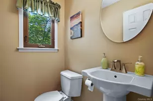 90 Timberlane Ct, Yorktown Heights, NY 10598 - Photo 19