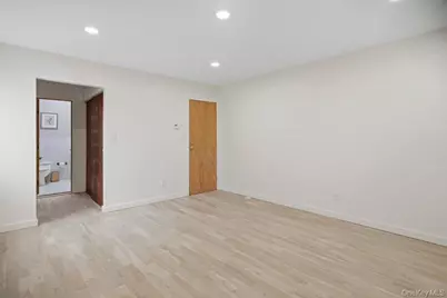 110 Tarpon Avenue, Medford, NY 11763 - Photo 23