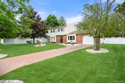 110 Tarpon Avenue, Medford, NY 11763 - Photo 3