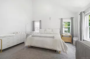 114 Crystal Hill Dr, Pomona, NY 10970 - Photo 23