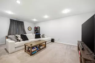 114 Crystal Hill Dr, Pomona, NY 10970 - Photo 35