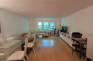 30 Pearsall Ave N, Glen Cove, NY 11542 - Photo 5