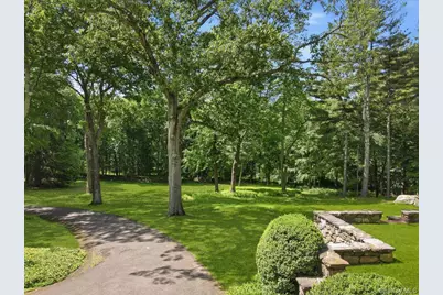 254 McLain Street, Bedford Corners, NY 10549 - Photo 5